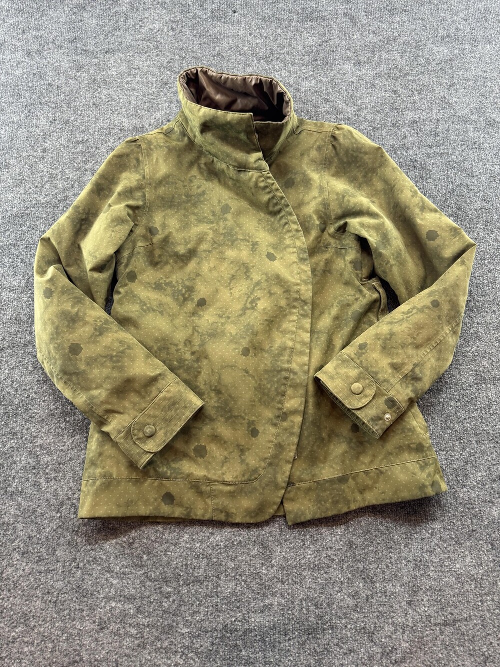 Holden Jacket Womens Medium Green Camo Softshell Insulated Ski Snowboard Coat